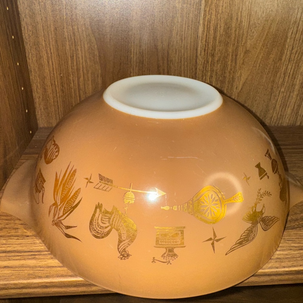 Vintage Pyrex Early American Cinderella Bowl #444